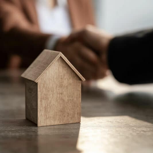 AZUR ACTION VAR : solution globale transaction immobilière - recherche bien - montage financier - optimisation immobiliere